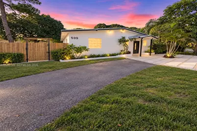 599 NE 35th St, Oakland Park, FL 33334 - Photo 3