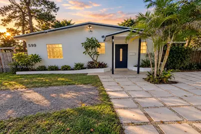 599 NE 35th St, Oakland Park, FL 33334 - Photo 1