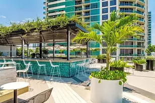 121 NE 34th St, Miami, FL 33137 - Photo 37