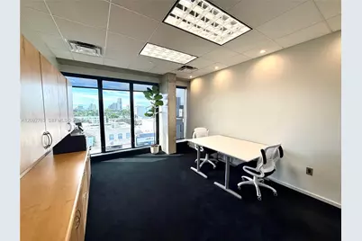 1680 Michigan Ave #914, Miami Beach, FL 33139 - Photo 7