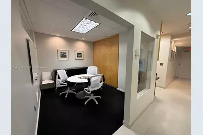1680 Michigan Ave #914, Miami Beach, FL 33139 - Photo 5