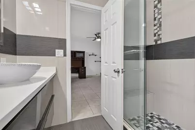 1427 Hollywood Blvd, Hollywood, FL 33020 - Photo 17