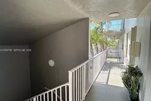 7510 SW 152nd Ave, Miami, FL 33193 - Photo 3