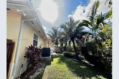 2301 SW 22nd Ave, Miami, FL 33145 - Photo 19