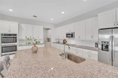 3794 NW 89th Way, Coral Springs, FL 33065 - Photo 11