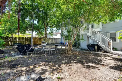 7610 Dickens Ave, Miami Beach, FL 33141 - Photo 25
