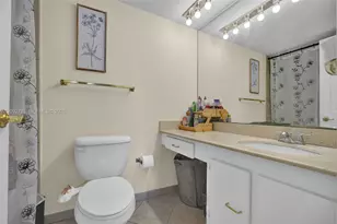 6770 Indian Creek Dr, Miami Beach, FL 33141 - Photo 23