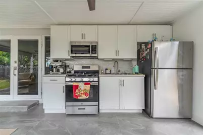 9530 Jamaica Dr #9530, Cutler Bay, FL 33189 - Photo 17