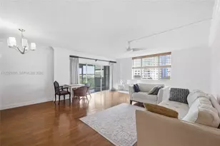 3800 Hillcrest Dr, Hollywood, FL 33021 - Photo 11