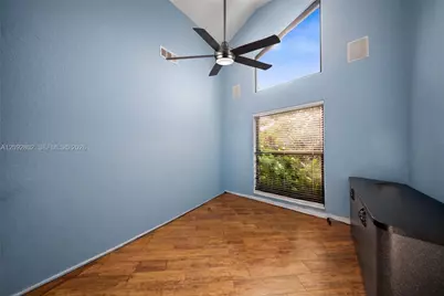 4961 NW 102nd Dr, Coral Springs, FL 33076 - Photo 11