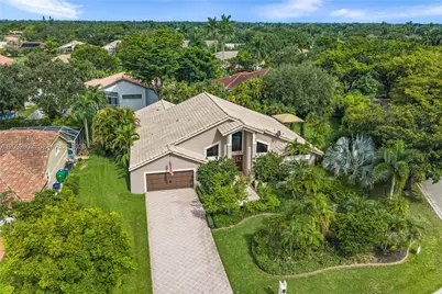 4961 NW 102nd Dr, Coral Springs, FL 33076 - Photo 7