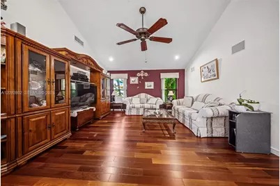 4961 NW 102nd Dr, Coral Springs, FL 33076 - Photo 17
