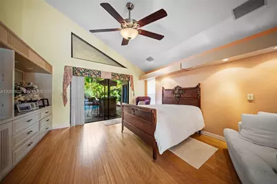 4961 NW 102nd Dr, Coral Springs, FL 33076 - Photo 27
