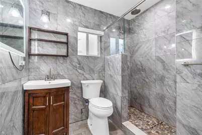 405 NE 150th St, Miami, FL 33161 - Photo 23