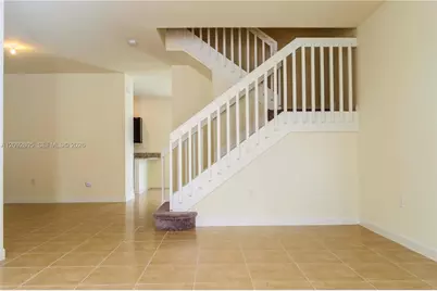 3309 W 94th Ter #3309, Hialeah, FL 33018 - Photo 7