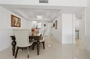 23249 Barwood Ln N, Boca Raton, FL 33428 - Photo 9