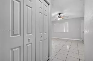 275 W 68th St, Hialeah, FL 33014 - Photo 27