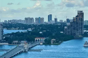 1400 Biscayne Blvd, Miami, FL 33132 - Photo 3