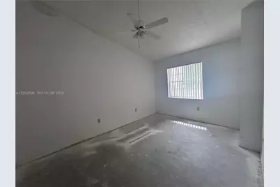 2890 N Oakland Forest Dr #202, Oakland Park, FL 33309 - Photo 11