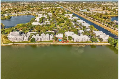 2890 N Oakland Forest Dr #202, Oakland Park, FL 33309 - Photo 21