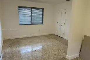 1590 NE 118th St, Miami, FL 33161 - Photo 3