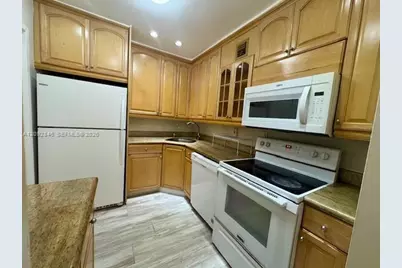 3105 Oakland Shores Dr #J202, Oakland Park, FL 33309 - Photo 19