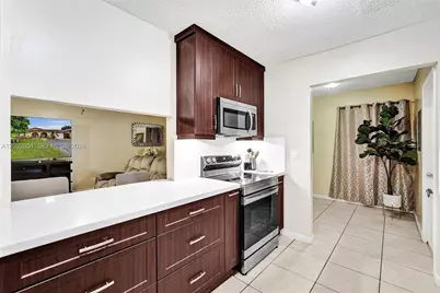 4620 SW 43rd Ter, Dania Beach, FL 33314 - Photo 5