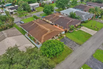 4620 SW 43rd Ter, Dania Beach, FL 33314 - Photo 33