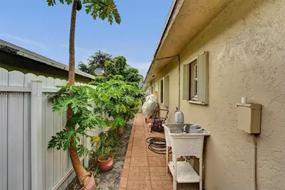 4620 SW 43rd Ter, Dania Beach, FL 33314 - Photo 29