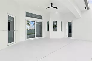 18919 SW 24th St, Miramar, FL 33029 - Photo 13