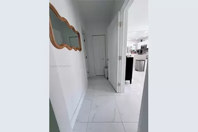 360 SW 20th Rd, Miami, FL 33129 - Photo 7