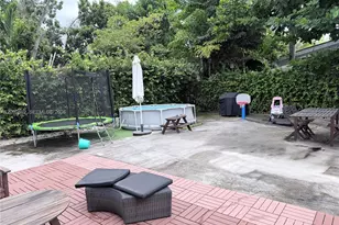 360 SW 20th Rd, Miami, FL 33129 - Photo 13