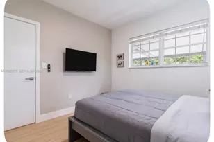 3811 NW 66th Ave, Virginia Gardens, FL 33166 - Photo 13