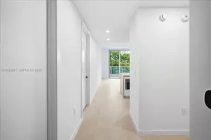2200 Brickell Ave, Miami, FL 33129 - Photo 19