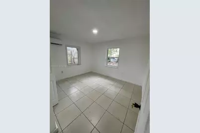13845 NW 6th Ave, North Miami, FL 33168 - Photo 5
