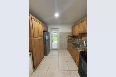 13845 NW 6th Ave, North Miami, FL 33168 - Photo 11