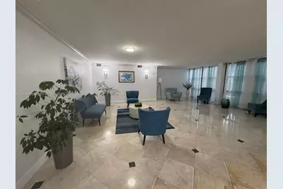 1000 Parkview Dr #507, Hallandale Beach, FL 33009 - Photo 31