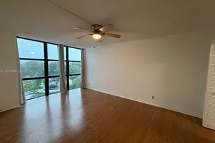 1000 Parkview Dr, Hallandale Beach, FL 33009 - Photo 13