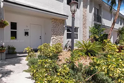 6217 SW 78th St #2B, South Miami, FL 33143 - Photo 3