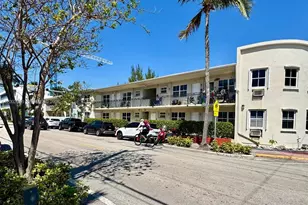 605 77th St, Miami Beach, FL 33141 - Photo 1