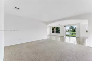 9640 Phipps Ln, Wellington, FL 33414 - Photo 19