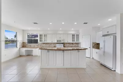 9640 Phipps Ln, Wellington, FL 33414 - Photo 27