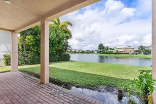 9640 Phipps Ln, Wellington, FL 33414 - Photo 61