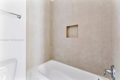 9640 Phipps Ln, Wellington, FL 33414 - Photo 55