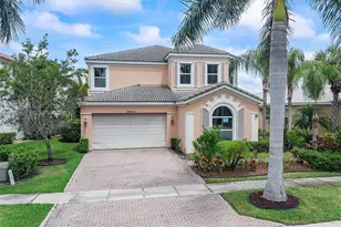 9640 Phipps Ln, Wellington, FL 33414 - Photo 1