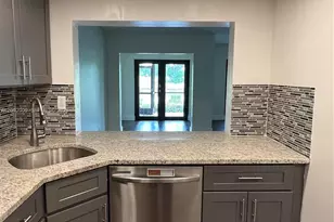 6655 Racquet Club Dr, Lauderhill, FL 33319 - Photo 3