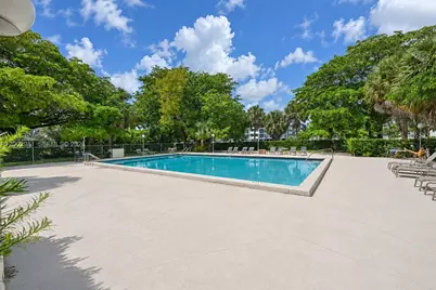919 Hillcrest Dr #401, Hollywood, FL 33021 - Photo 23