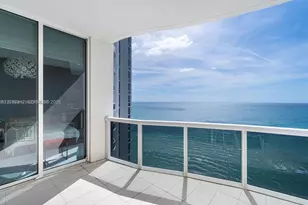 15811 Collins Ave, Sunny Isles Beach, FL 33160 - Photo 3