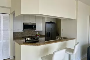 848 Brickell Key Dr, Miami, FL 33131 - Photo 11