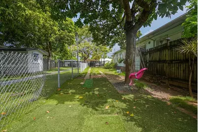 2388 NW 33rd St, Miami, FL 33142 - Photo 35